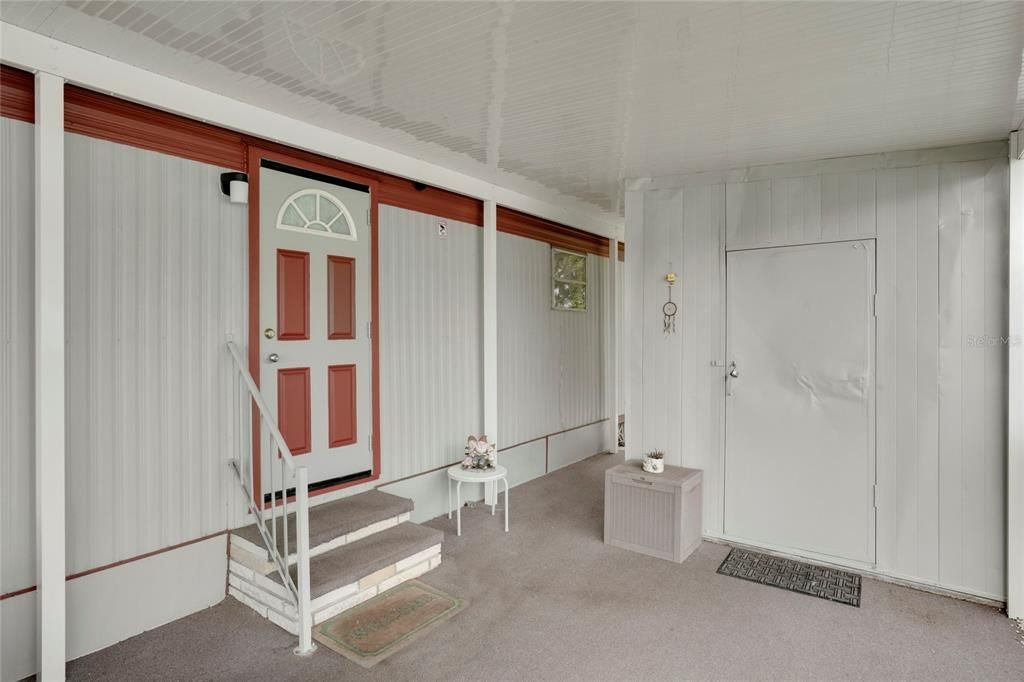 На продажу: $120,000 (2 спален, 2 ванн, 780 Квадратных фут)