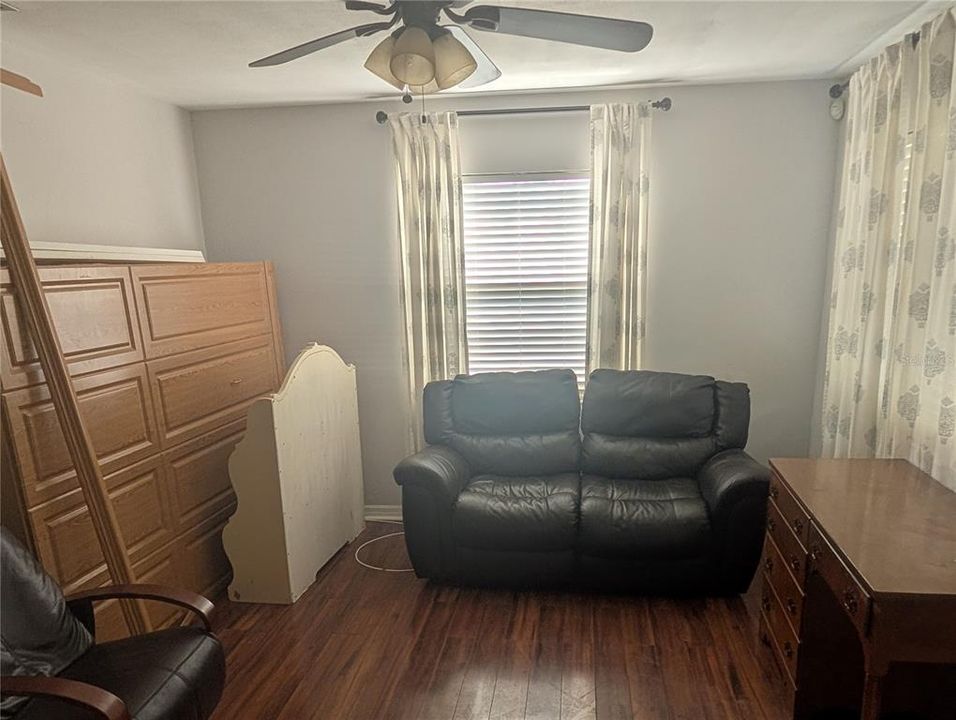 Active With Contract: $230,000 (2 beds, 2 baths, 1205 Square Feet)