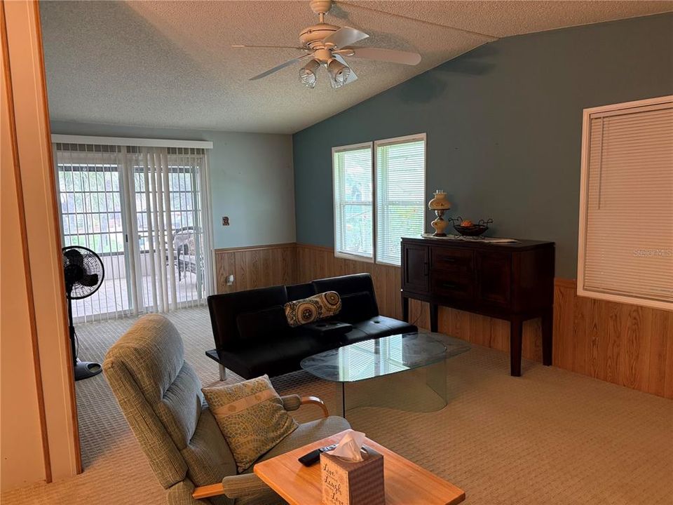 En Venta: $155,000 (2 camas, 2 baños, 960 Pies cuadrados)