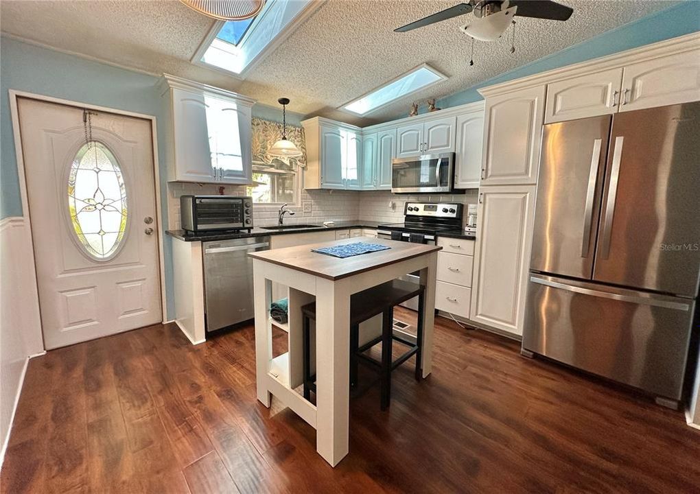 En Venta: $155,000 (2 camas, 2 baños, 960 Pies cuadrados)