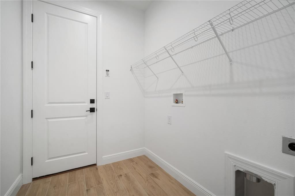 待售: $499,850 (3 贝兹, 3 浴室, 2046 平方英尺)