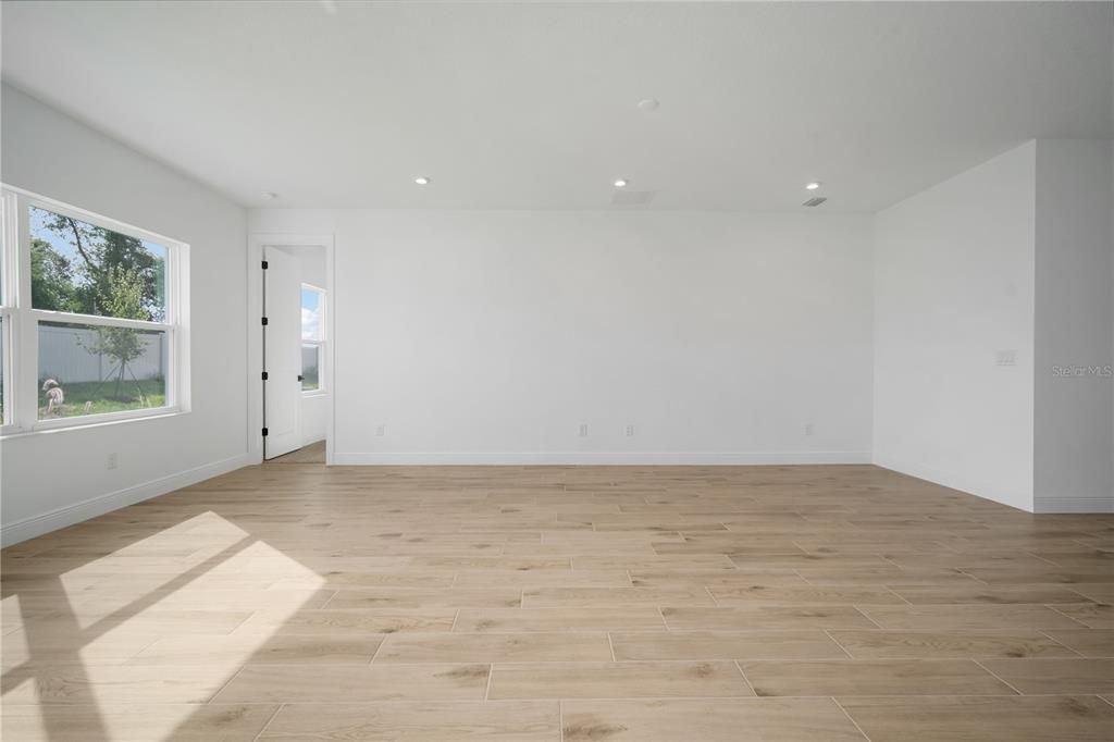 待售: $499,850 (3 贝兹, 3 浴室, 2046 平方英尺)