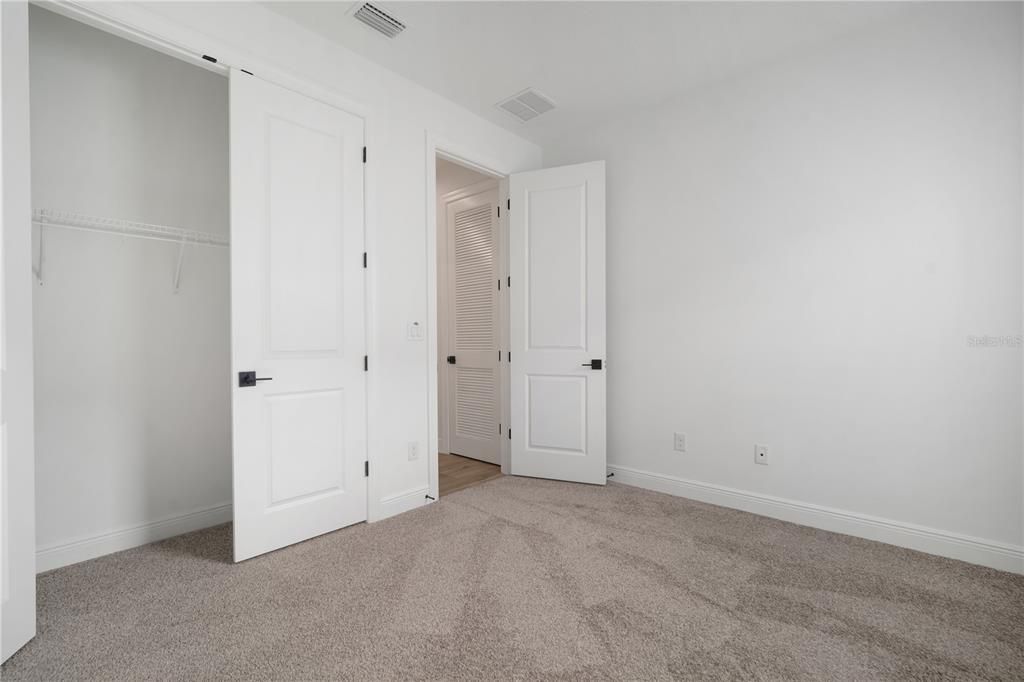 待售: $499,850 (3 贝兹, 3 浴室, 2046 平方英尺)