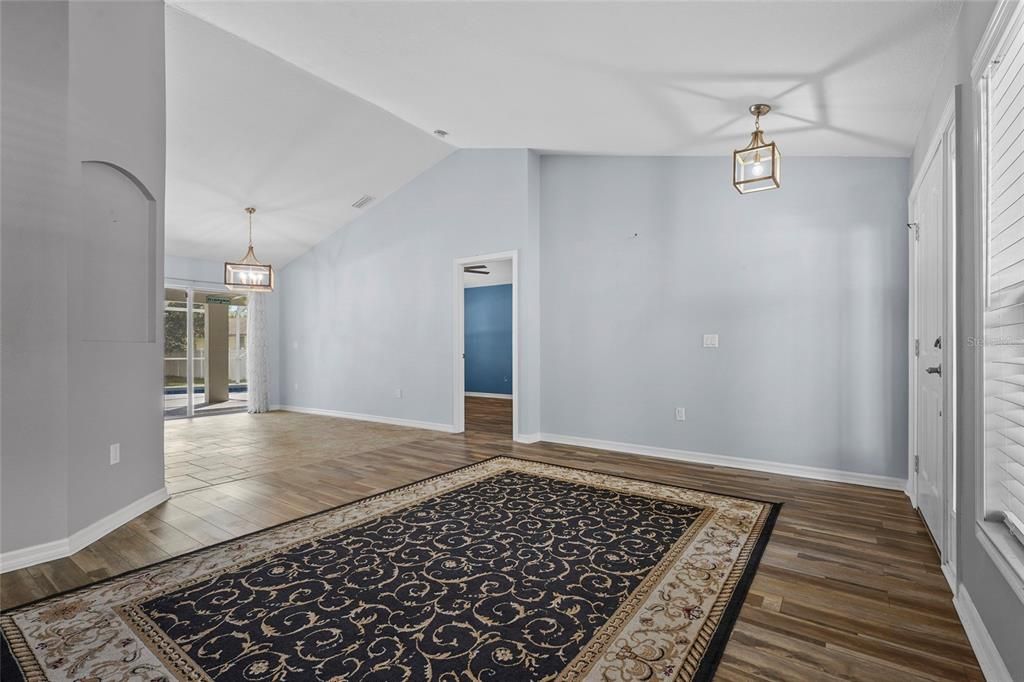 En Venta: $480,000 (3 camas, 2 baños, 1887 Pies cuadrados)