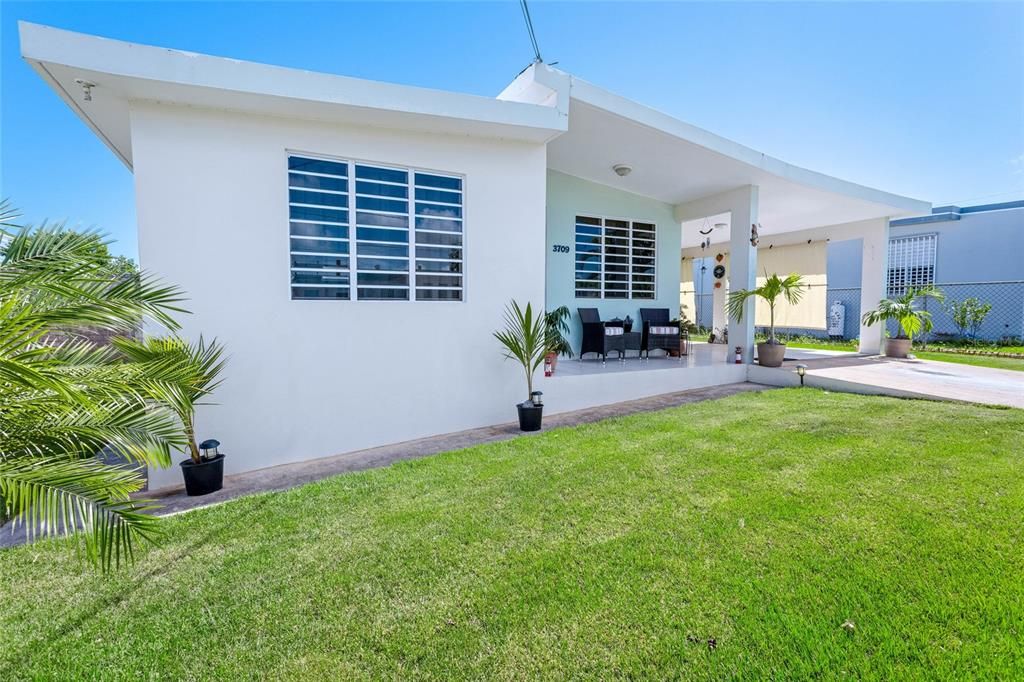 Недавно продано: $280,000 (3 спален, 2 ванн, 1020 Квадратных фут)