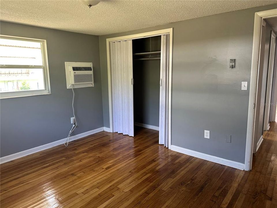 For Sale: $175,000 (3 beds, 1 baths, 1503 Square Feet)