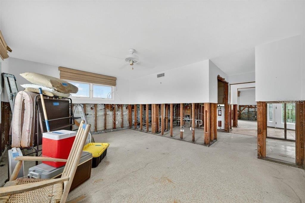 En Venta: $2,390,000 (0.38 acres)