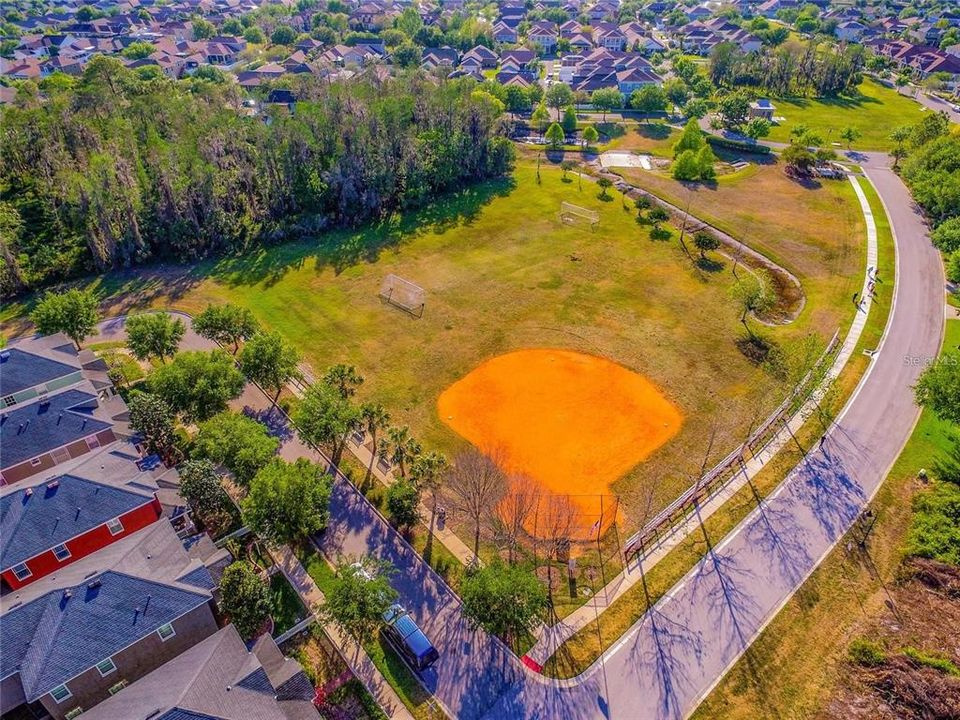 For Sale: $695,000 (6 beds, 4 baths, 3060 Square Feet)