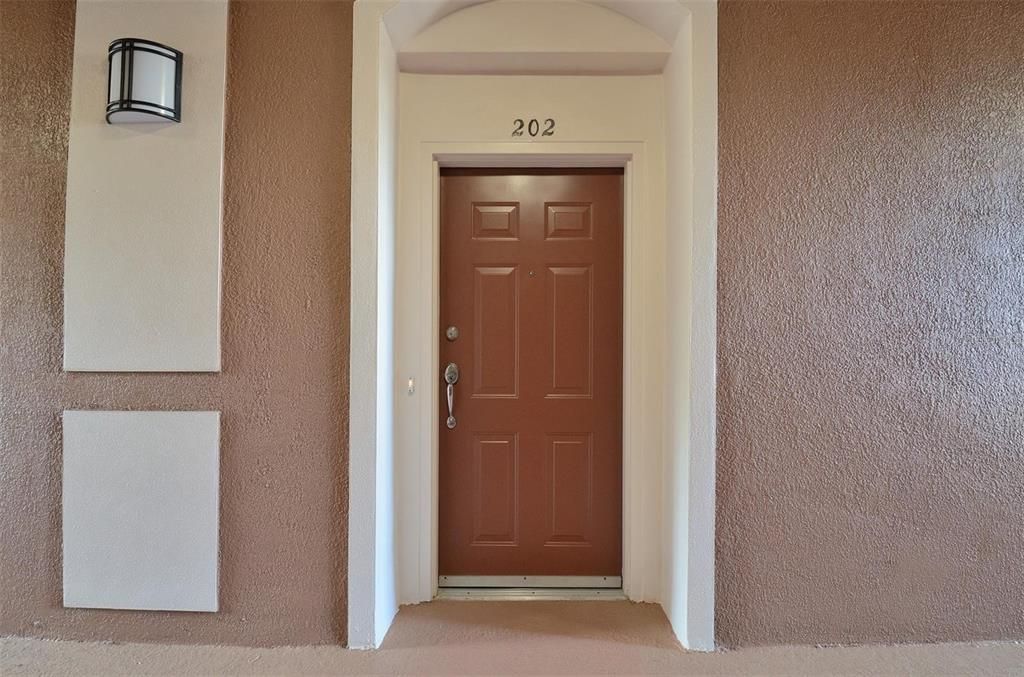 For Rent: $1,600 (2 beds, 2 baths, 1112 Square Feet)