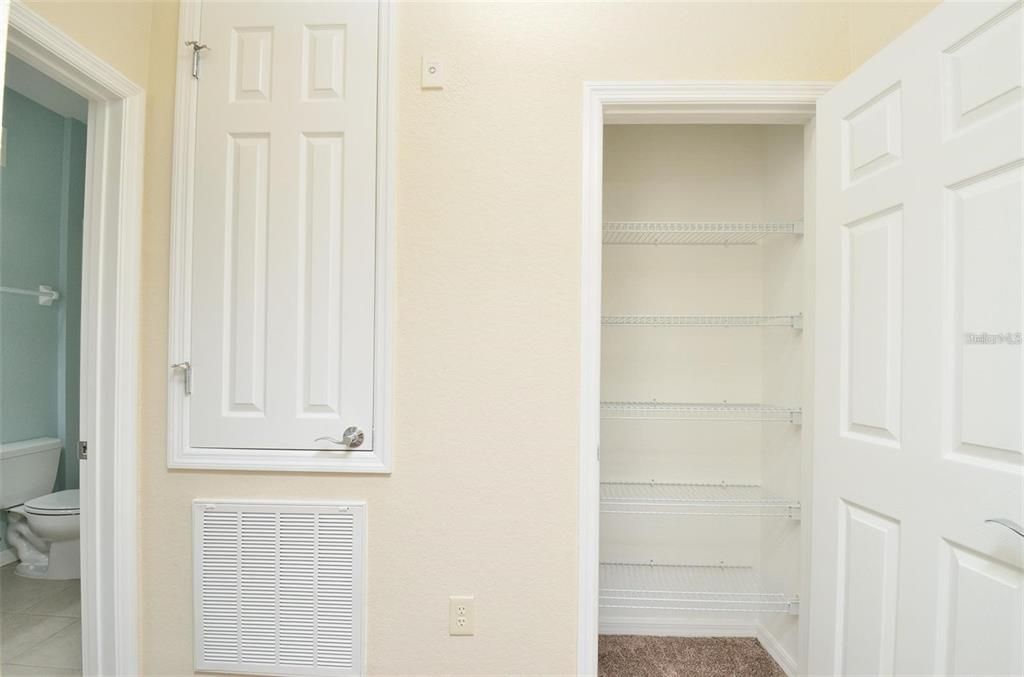 For Rent: $1,600 (2 beds, 2 baths, 1112 Square Feet)