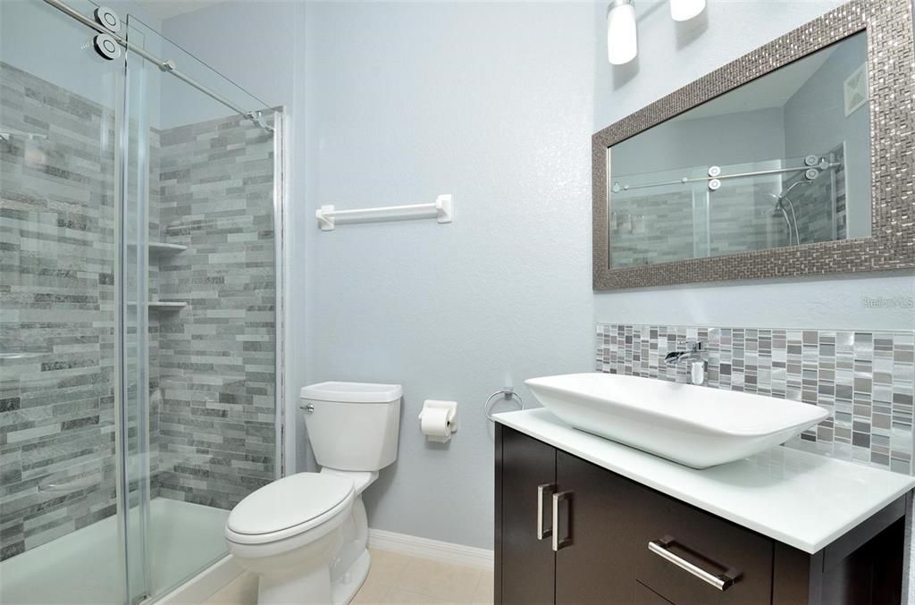 For Rent: $1,600 (2 beds, 2 baths, 1112 Square Feet)