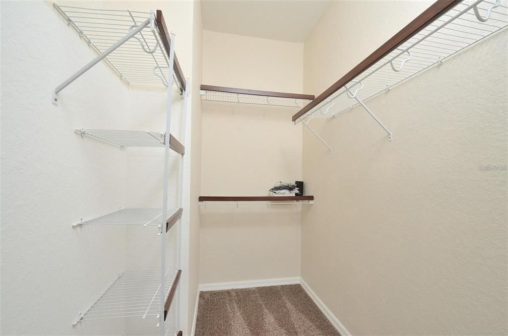 For Rent: $1,600 (2 beds, 2 baths, 1112 Square Feet)