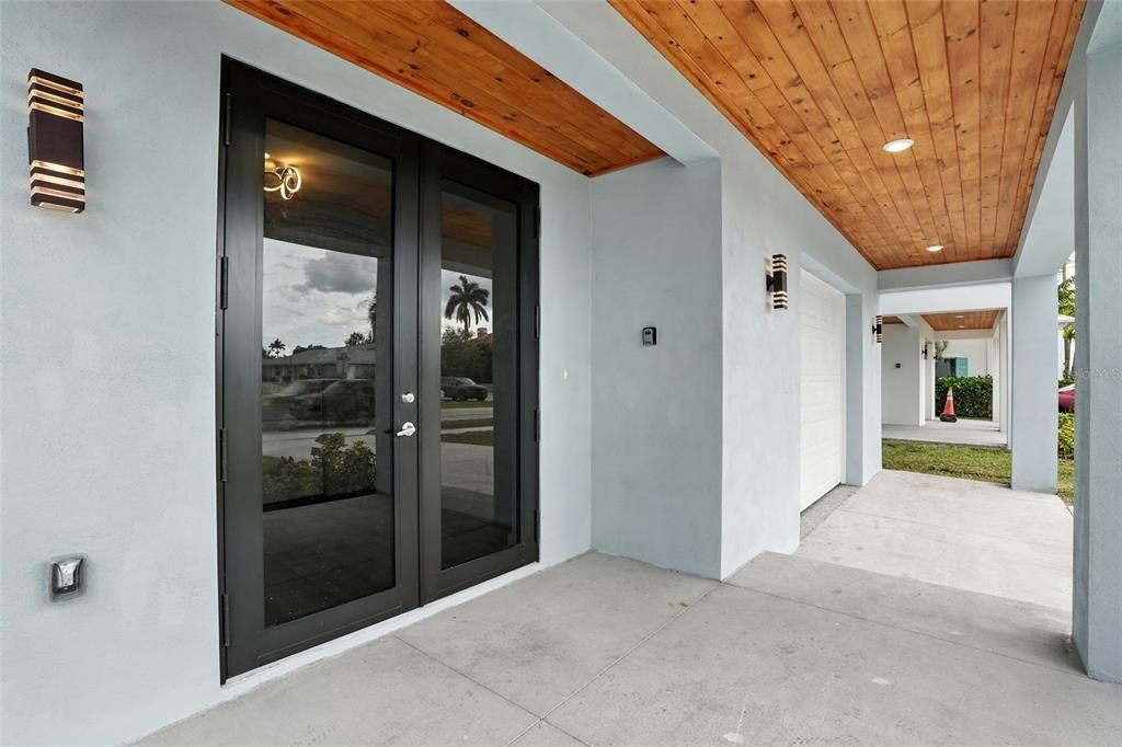 En Venta: $925,000 (3 camas, 2 baños, 2316 Pies cuadrados)