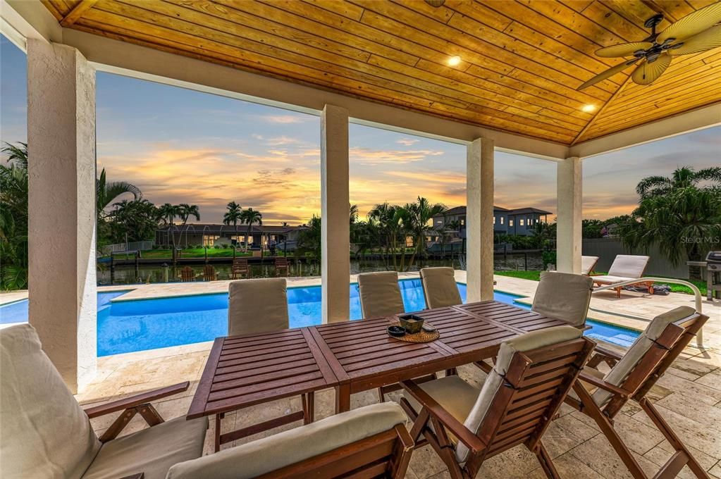 Active With Contract: $2,595,000 (4 beds, 4 baths, 2419 Square Feet)