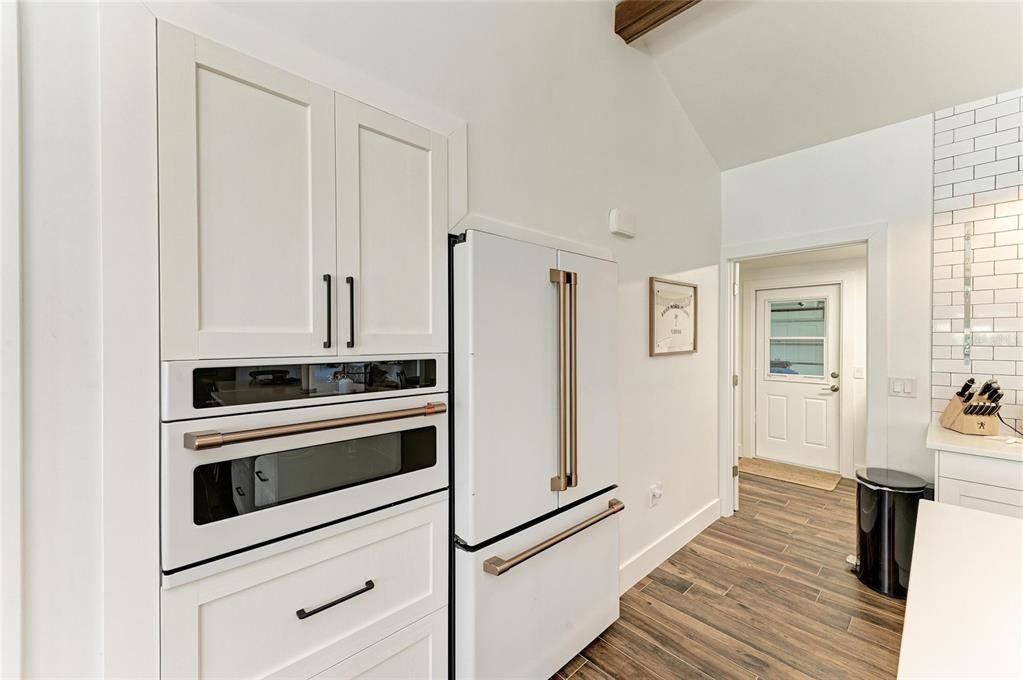 Active With Contract: $2,595,000 (4 beds, 4 baths, 2419 Square Feet)