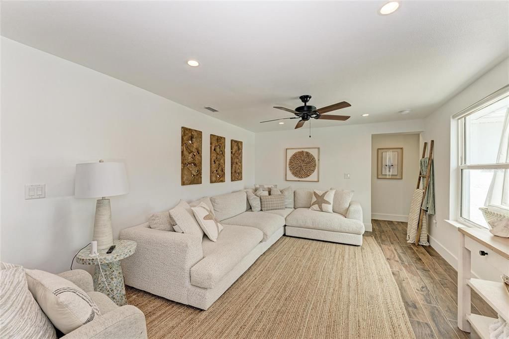 Active With Contract: $2,595,000 (4 beds, 4 baths, 2419 Square Feet)