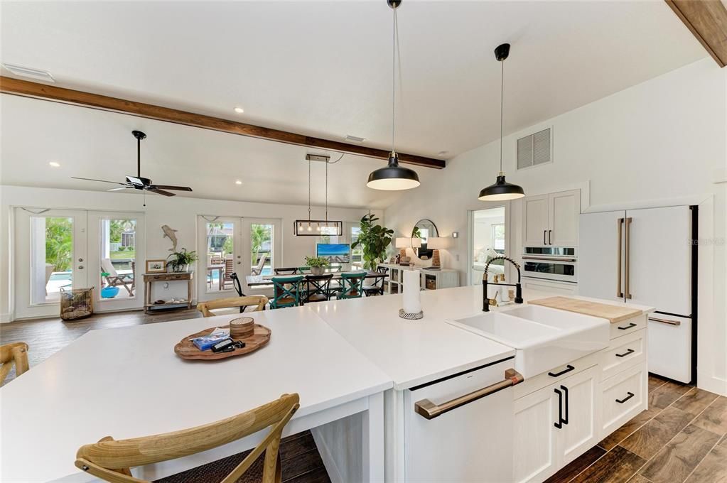 Active With Contract: $2,595,000 (4 beds, 4 baths, 2419 Square Feet)