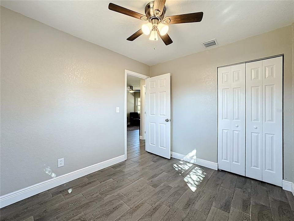 Под контрактом: $269,900 (3 спален, 2 ванн, 1088 Квадратных фут)