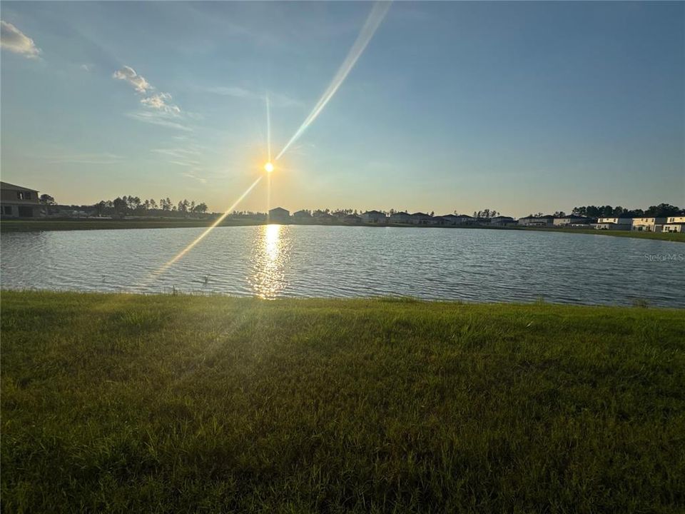 For Rent: $2,999 (5 beds, 3 baths, 2892 Square Feet)