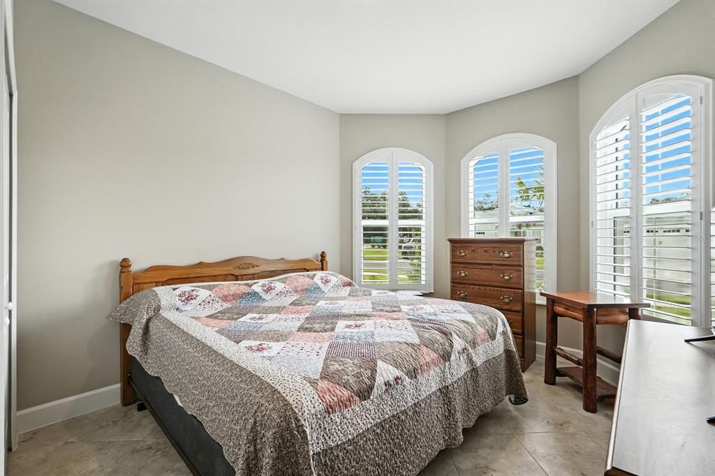 For Sale: $655,000 (3 beds, 3 baths, 2161 Square Feet)