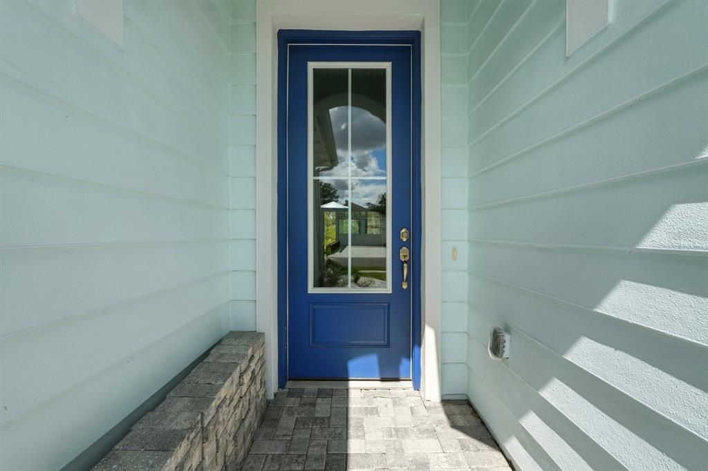 For Sale: $655,000 (3 beds, 3 baths, 2161 Square Feet)