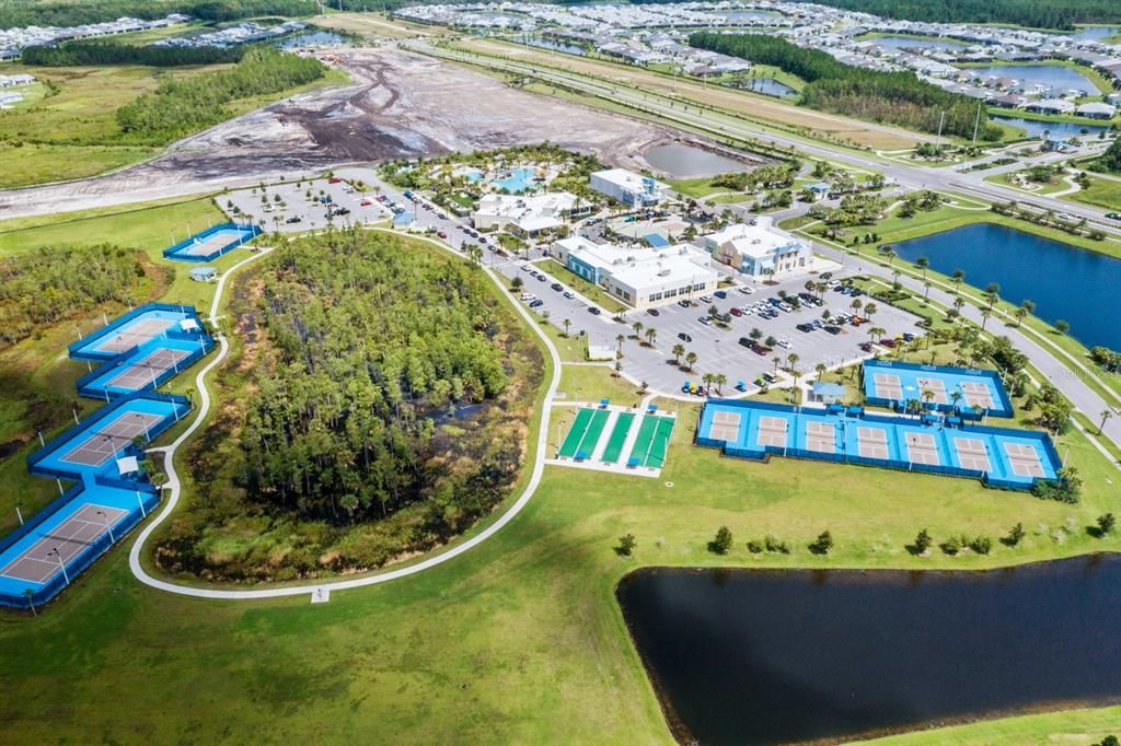 For Sale: $655,000 (3 beds, 3 baths, 2161 Square Feet)