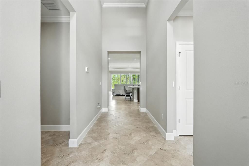 For Sale: $655,000 (3 beds, 3 baths, 2161 Square Feet)