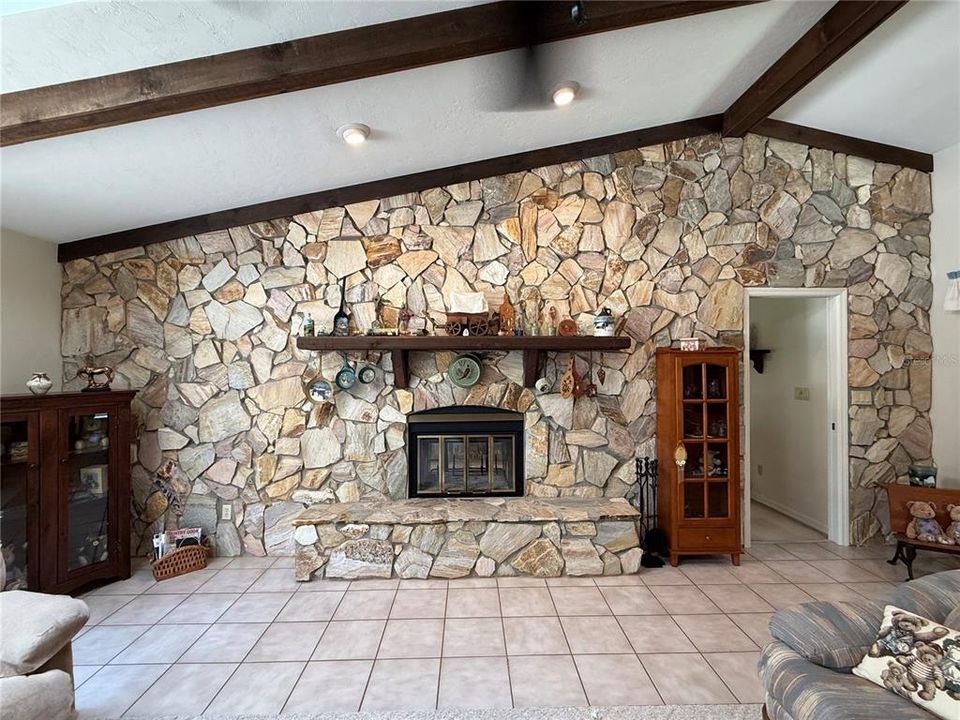 待售: $879,900 (3 贝兹, 3 浴室, 2319 平方英尺)