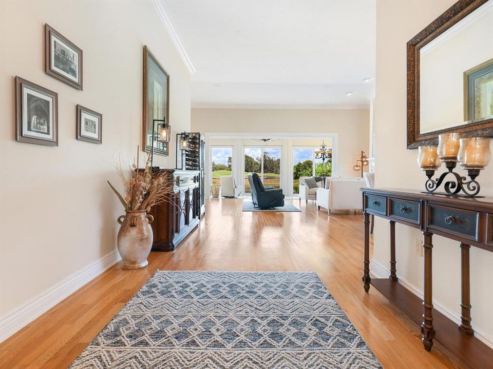 Activo con contrato: $689,000 (3 camas, 2 baños, 2604 Pies cuadrados)