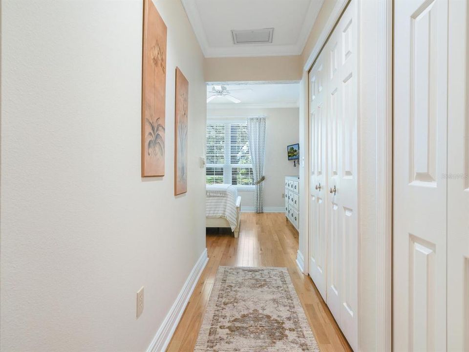 Activo con contrato: $689,000 (3 camas, 2 baños, 2604 Pies cuadrados)