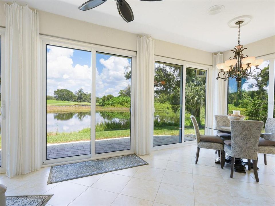 Activo con contrato: $689,000 (3 camas, 2 baños, 2604 Pies cuadrados)