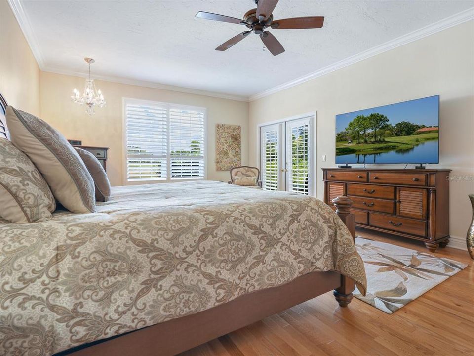 Activo con contrato: $689,000 (3 camas, 2 baños, 2604 Pies cuadrados)