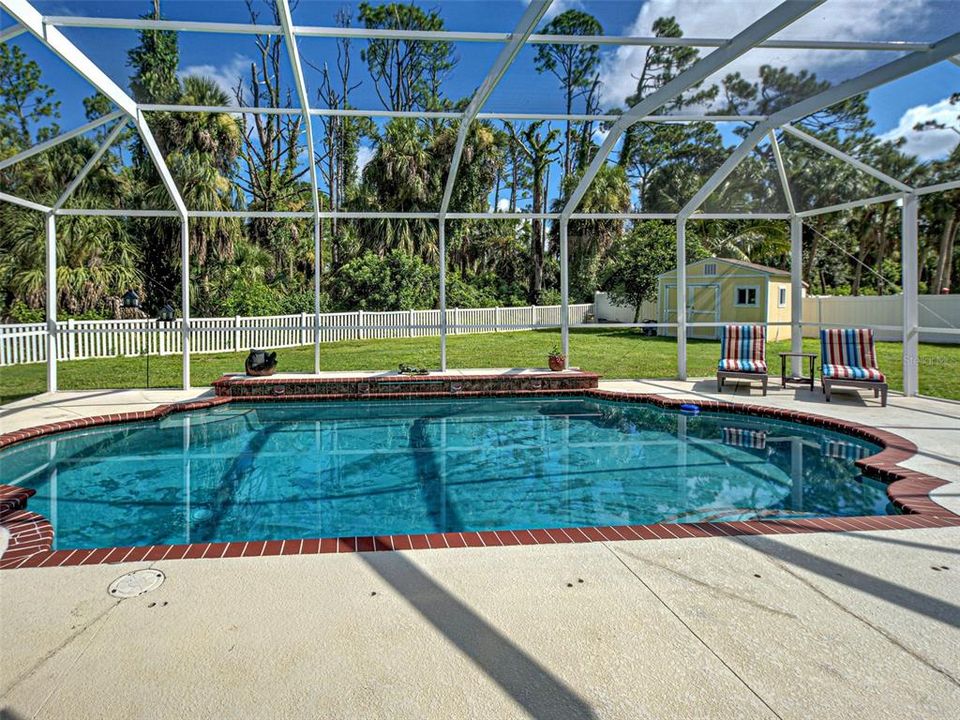 合同活跃: $525,000 (4 贝兹, 3 浴室, 2638 平方英尺)