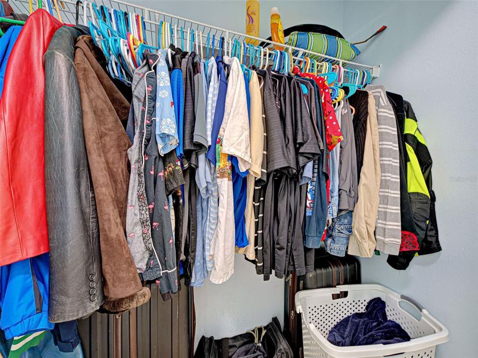 合同活跃: $525,000 (4 贝兹, 3 浴室, 2638 平方英尺)