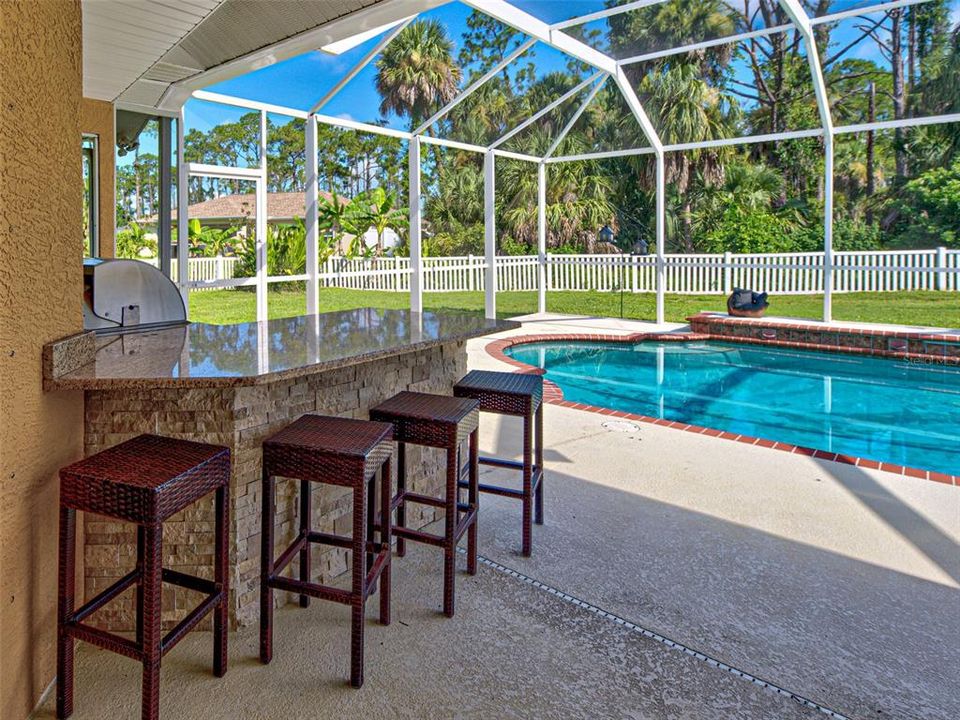 合同活跃: $525,000 (4 贝兹, 3 浴室, 2638 平方英尺)