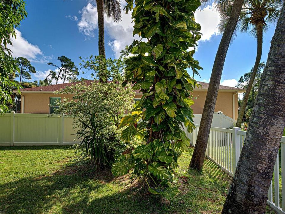 合同活跃: $525,000 (4 贝兹, 3 浴室, 2638 平方英尺)