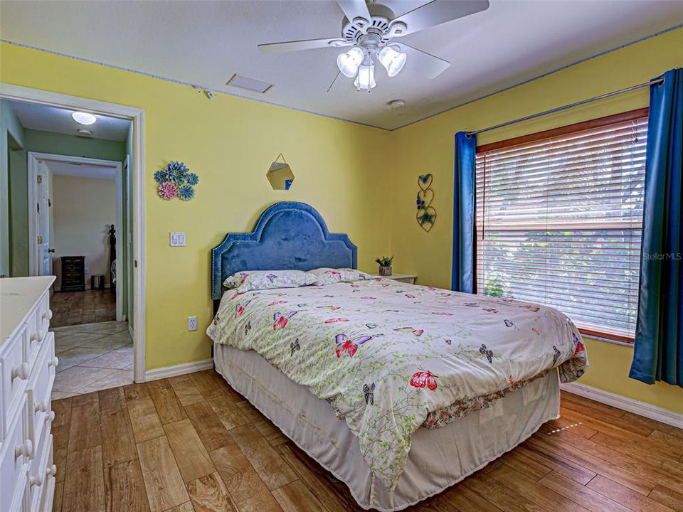 合同活跃: $525,000 (4 贝兹, 3 浴室, 2638 平方英尺)