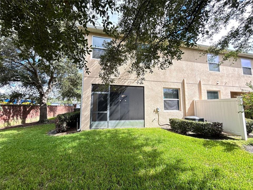 Active With Contract: $2,300 (3 beds, 2 baths, 2034 Square Feet)