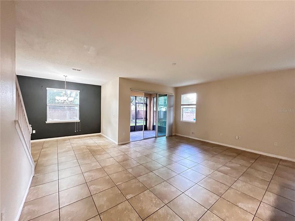 Active With Contract: $2,300 (3 beds, 2 baths, 2034 Square Feet)