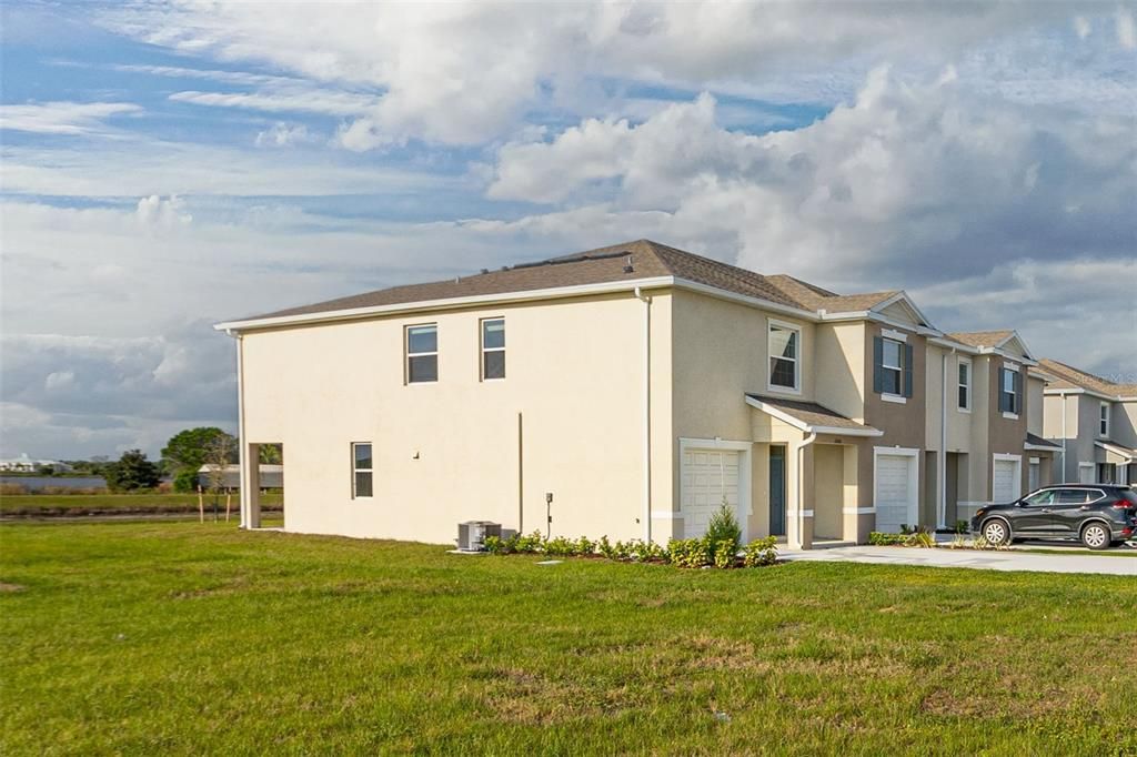 En Renta: $1,900 (3 camas, 2 baños, 1740 Pies cuadrados)