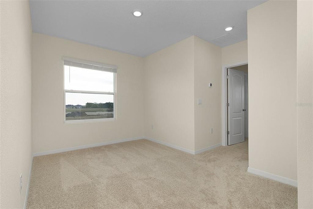 En Renta: $1,900 (3 camas, 2 baños, 1740 Pies cuadrados)