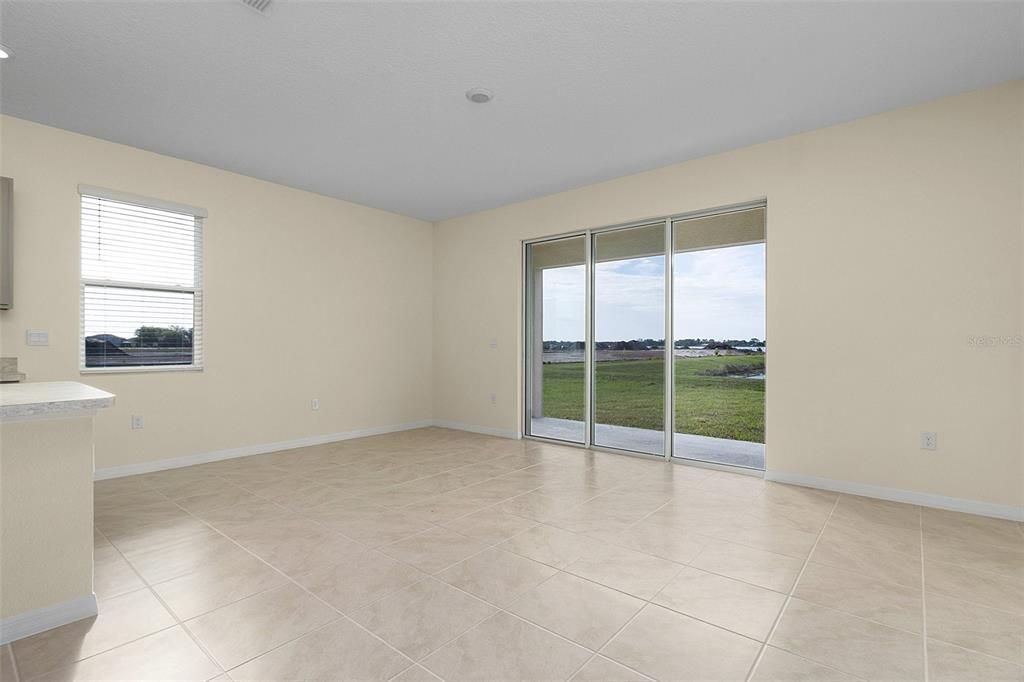 En Renta: $1,900 (3 camas, 2 baños, 1740 Pies cuadrados)