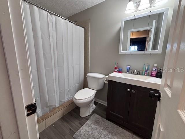 En Venta: $269,900 (3 camas, 2 baños, 1344 Pies cuadrados)