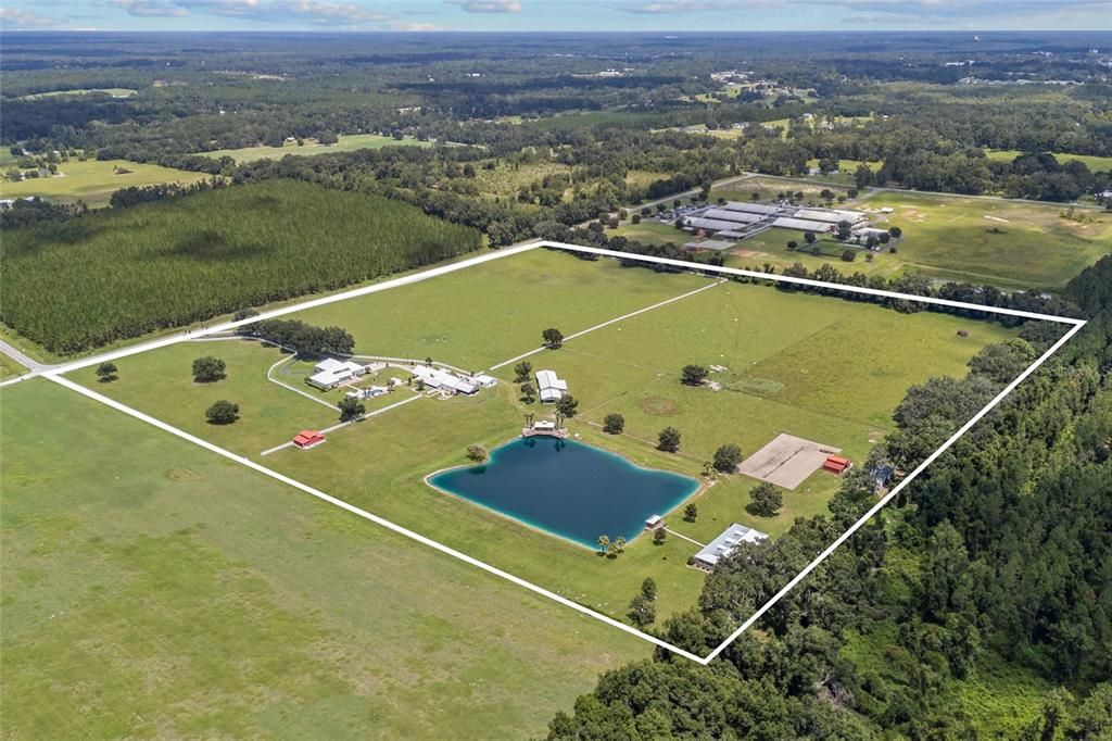 For Sale: $2,500,000 (3 beds, 3 baths, 6330 Square Feet)