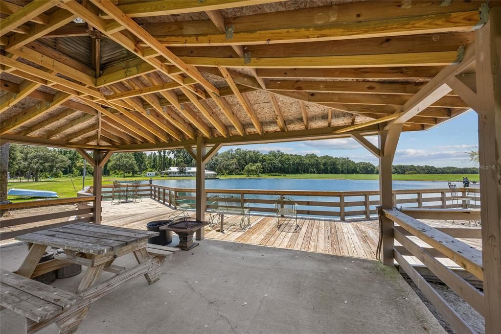 For Sale: $2,500,000 (3 beds, 3 baths, 6330 Square Feet)