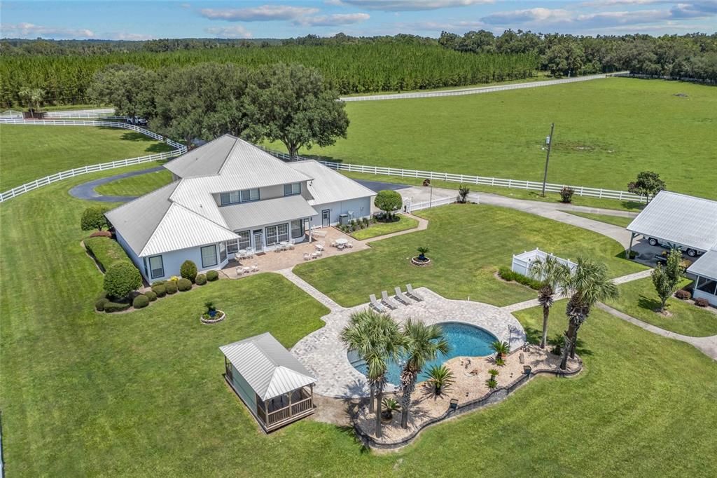 For Sale: $2,500,000 (3 beds, 3 baths, 6330 Square Feet)