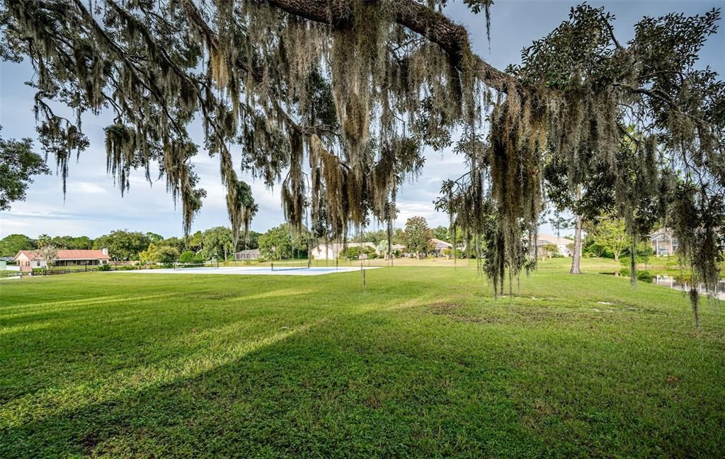 For Sale: $549,000 (3 beds, 2 baths, 1828 Square Feet)