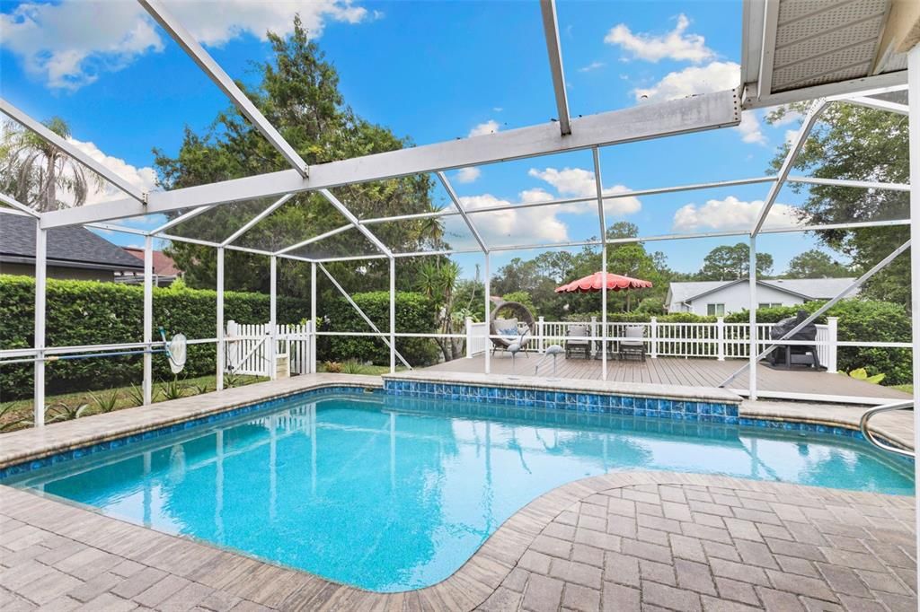 For Sale: $549,000 (3 beds, 2 baths, 1828 Square Feet)