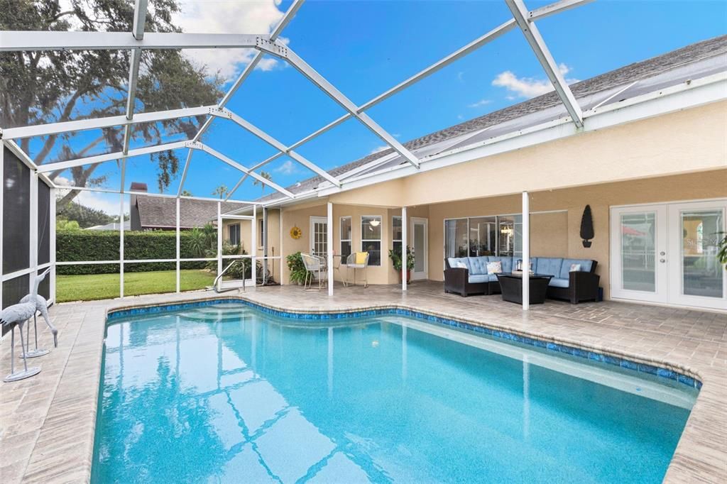 For Sale: $549,000 (3 beds, 2 baths, 1828 Square Feet)