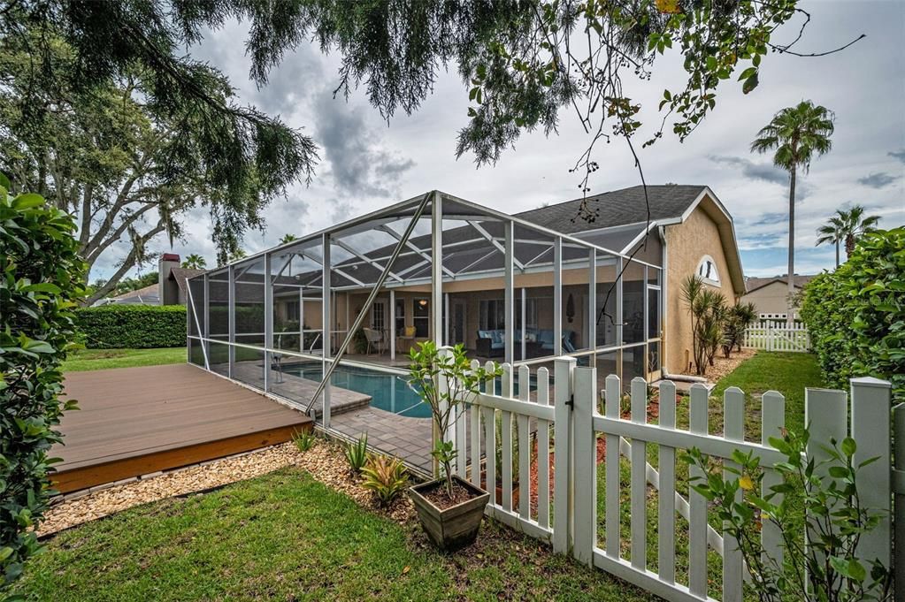 For Sale: $549,000 (3 beds, 2 baths, 1828 Square Feet)